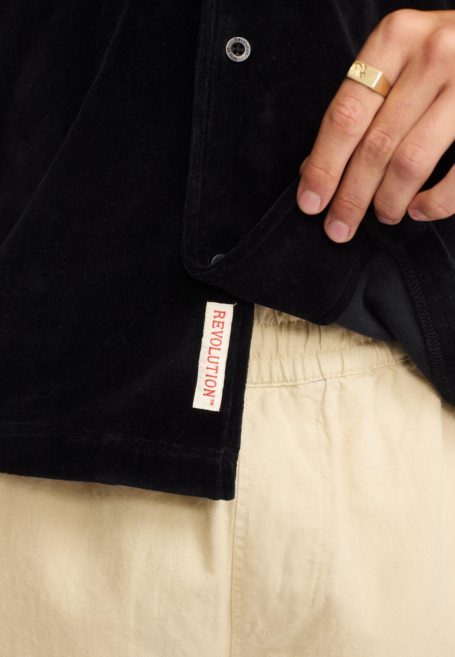 Revolution Velour Kurzarm Cuban Shirt Hemd schwarz